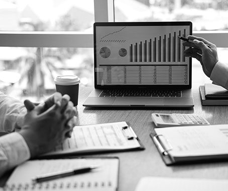 中小企業特化型コンサル人材不足や生産性向上に悩む経営者に伴走支援します